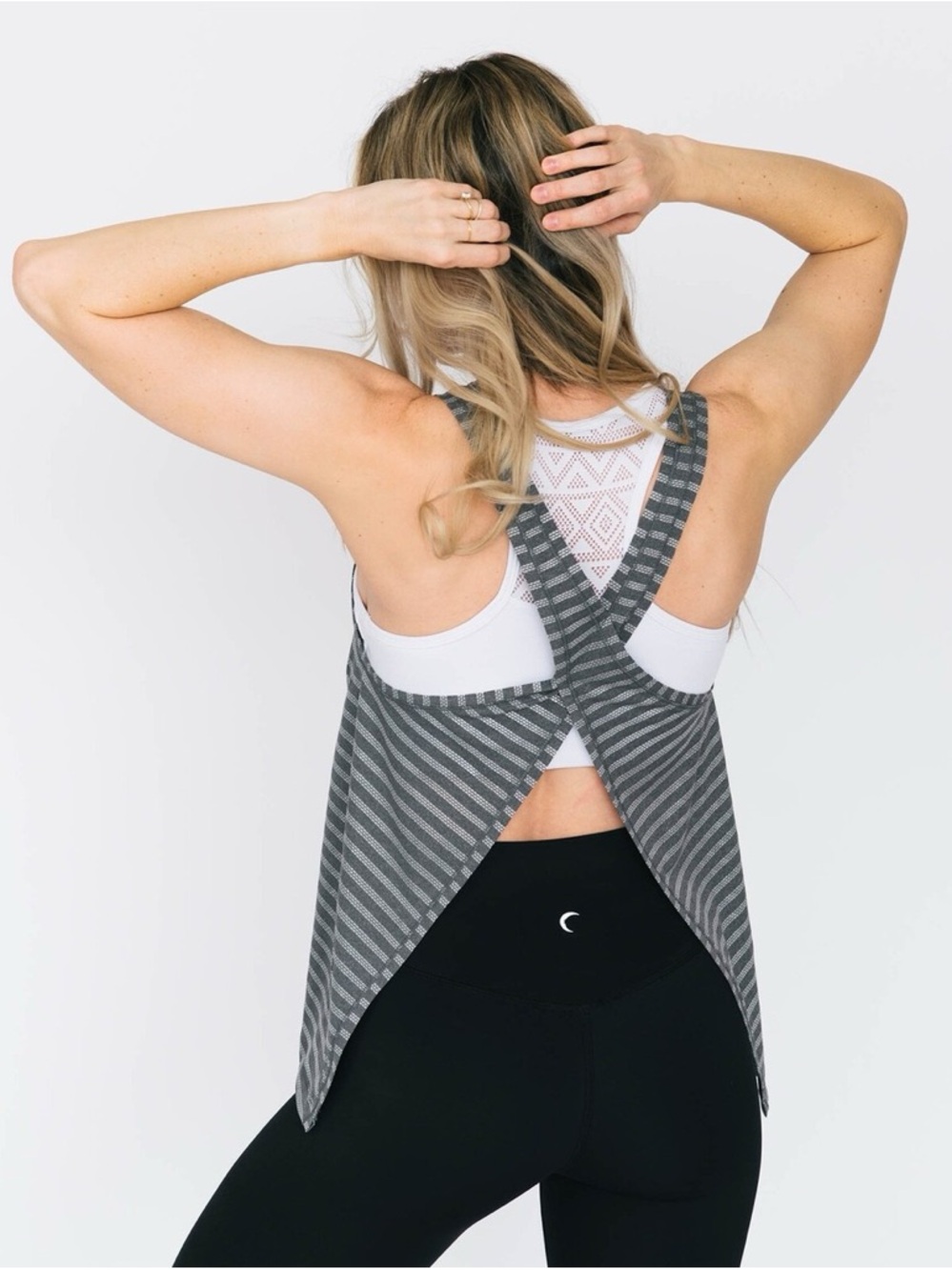 ZYIA Gray Striped Athletic Tank Top Criss Cross Back Lightweight Workout Size S - Picture 2 of 5